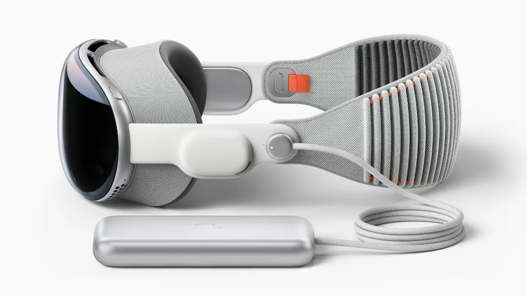 Apple vision pro headset