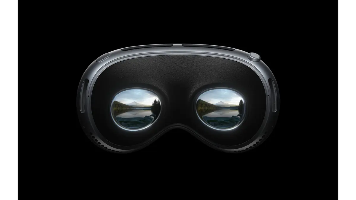 Apple Vision Pro Headset