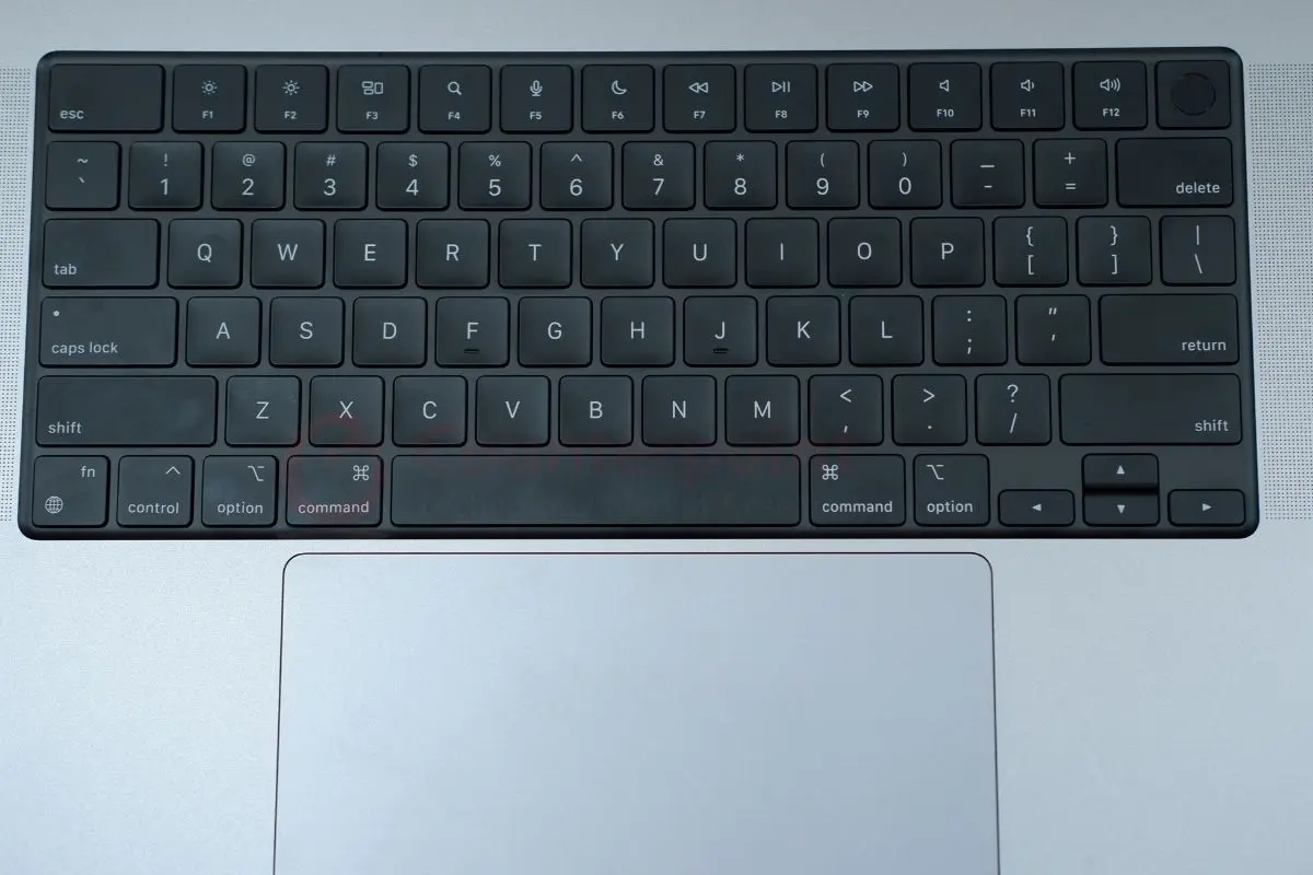 counterpoint macbook pro 16 keyboard