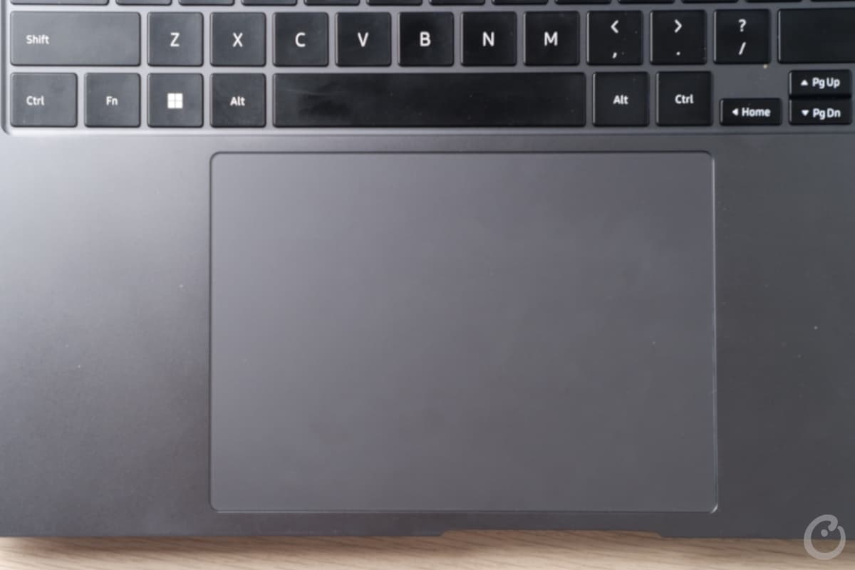 counterpoint-samsung-galaxy-book3-ultra-review-touchpad