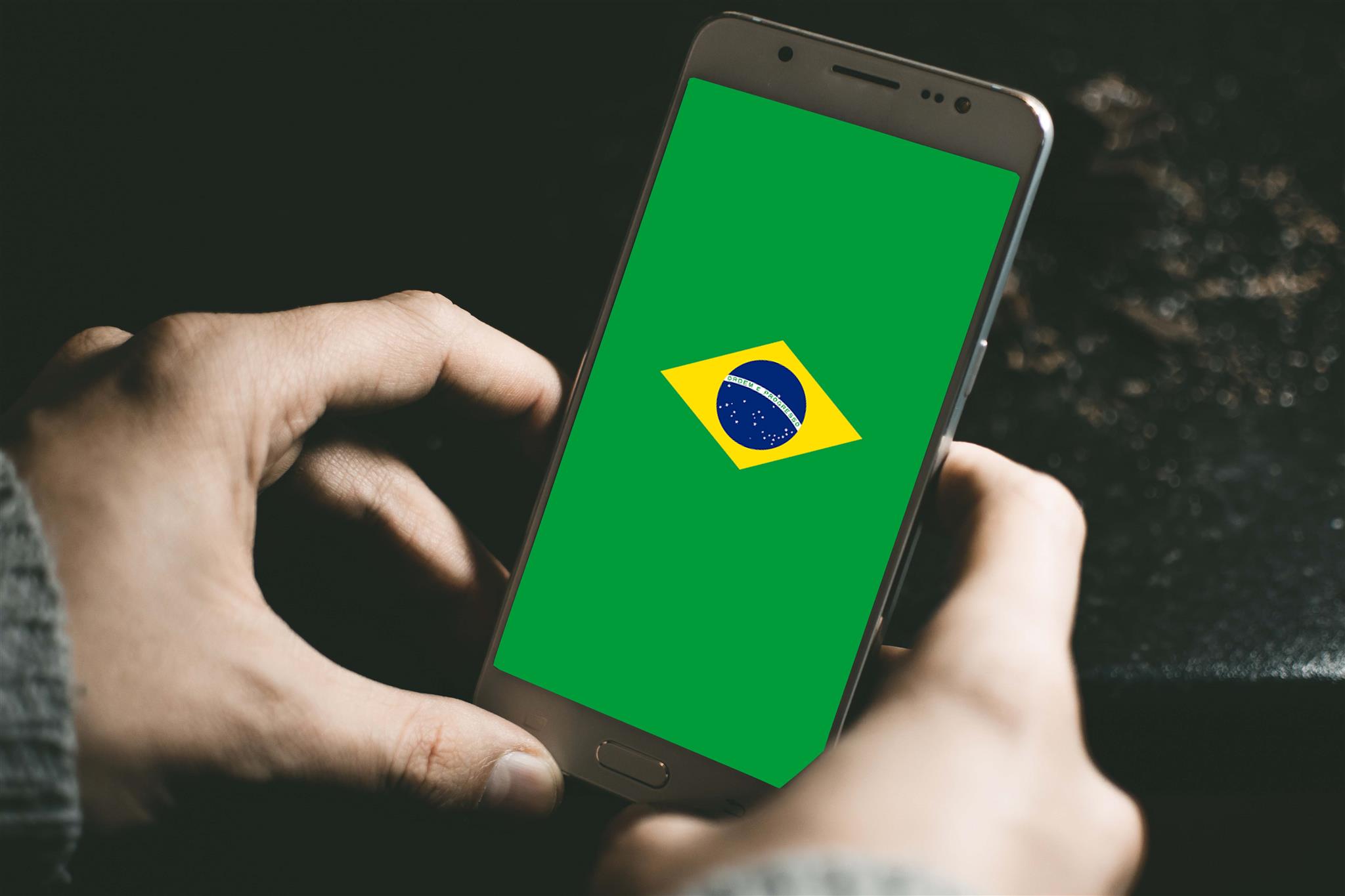 Brazil Smartphone Market Shows Signs of Recovery