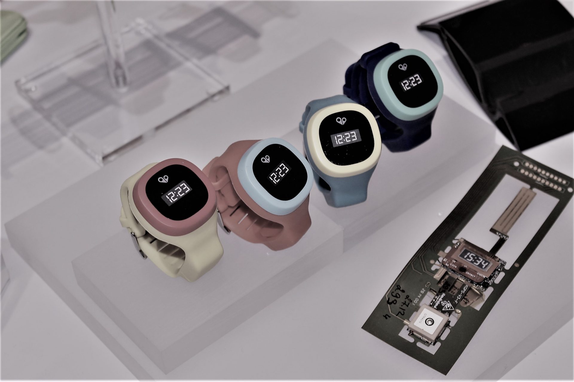 Imoo leads the Global Kids' Smartwatch Market With 26% Market Share