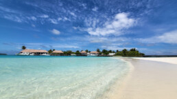 Maldives, by Neil Shah, Samsung Galaxy Z Flip 3