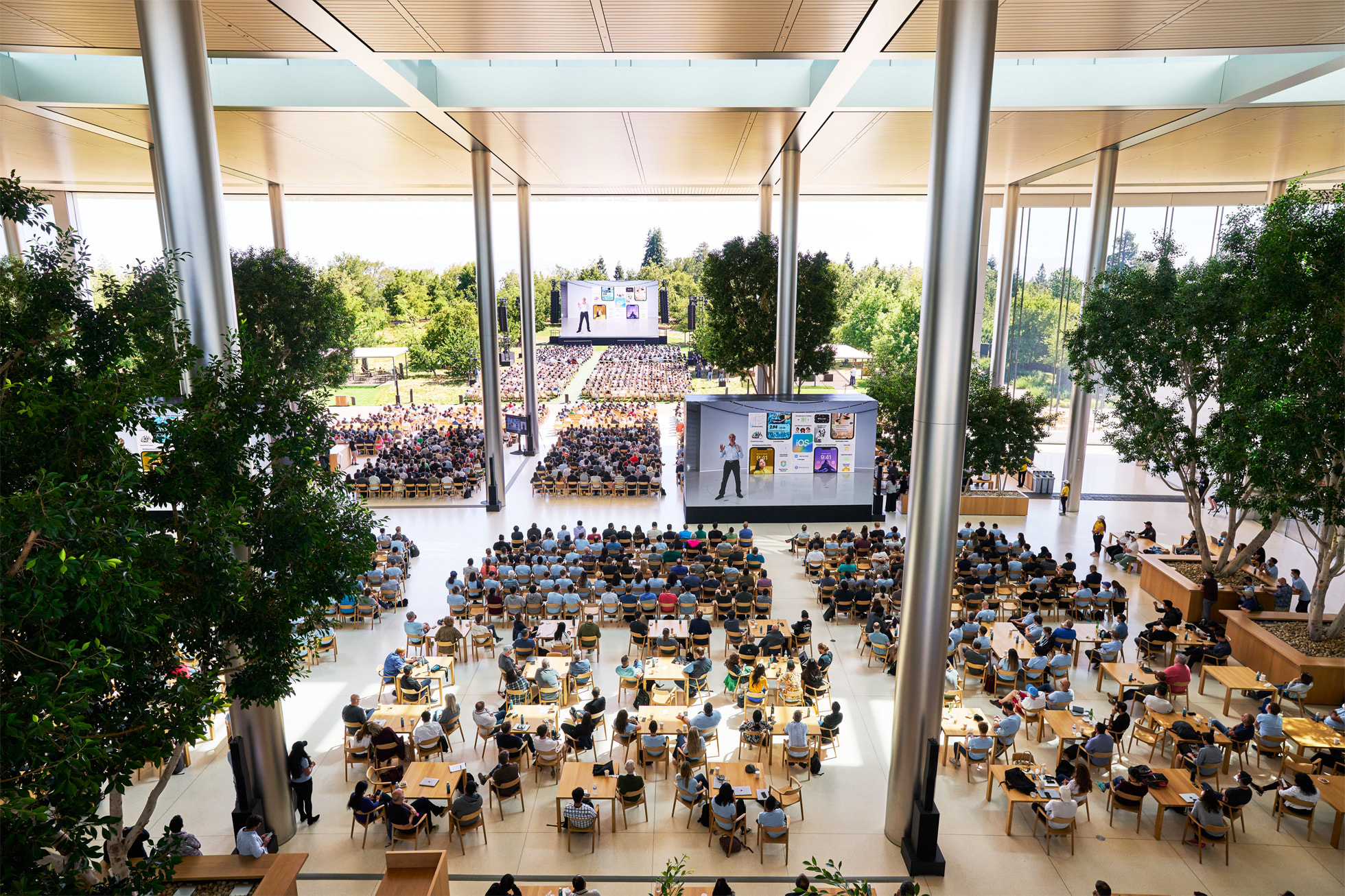 Apple’s WWDC Showcases New M2 Apple Silicon, Plethora of Collaborative Software Updates