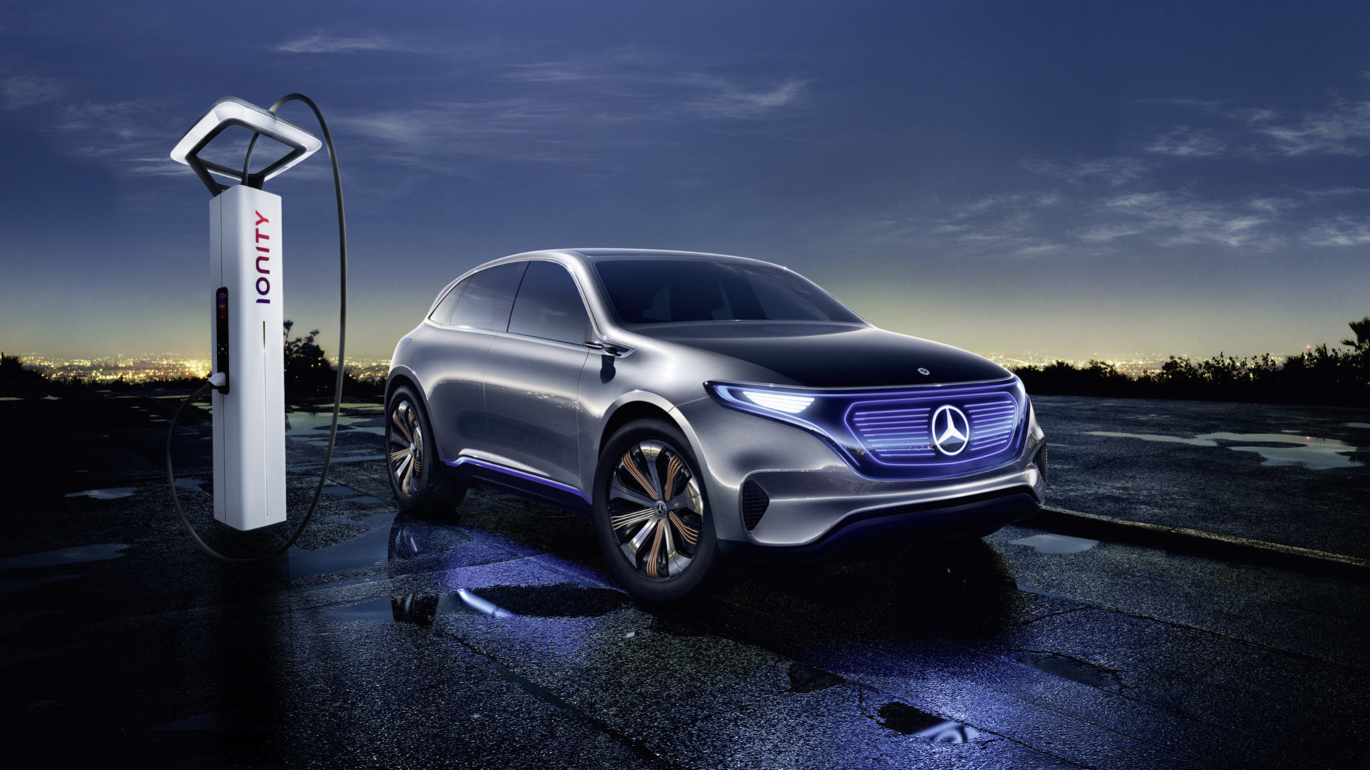 Mercedes-Benz-EQ-Concept-Front-Right-Charging-e1532941598522-1919x1079.jpg