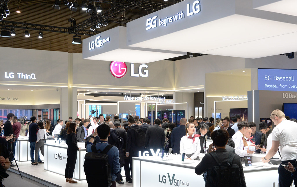 LG Electronics Operating Profit Stumbles in Q4 2022