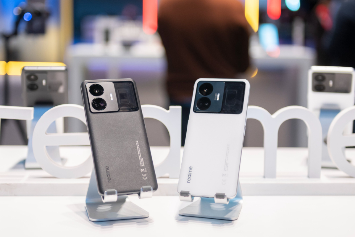 counterpoint mwc 2023 day 2 realme GT3 240w