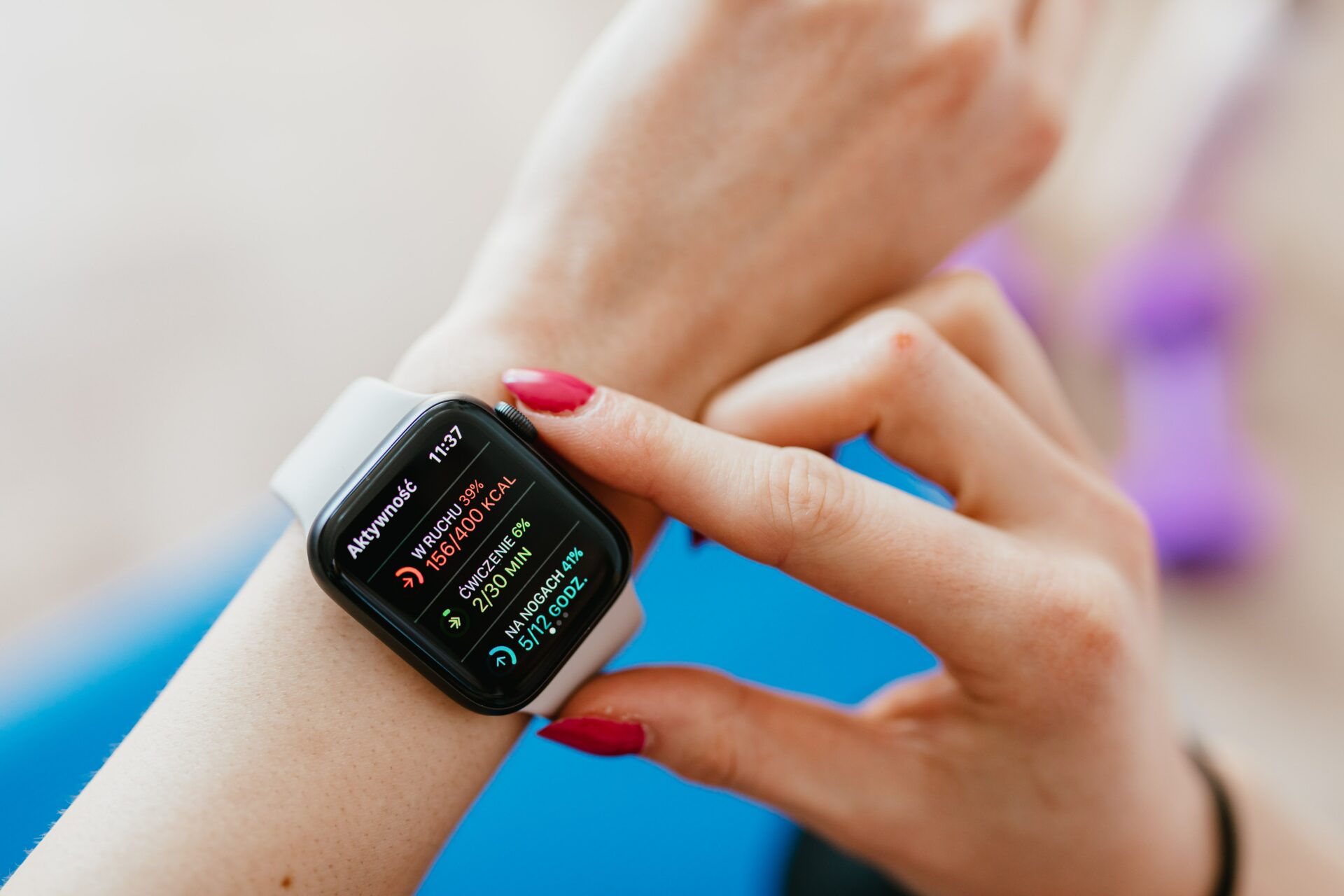China Smartwatch Shipments Down 8.8% YoY in 2022; Huawei, Apple Dominate Market with Almost 50% Share